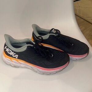 HOKA shoes sneakers the athletes shoes USED Bloggers Favorite